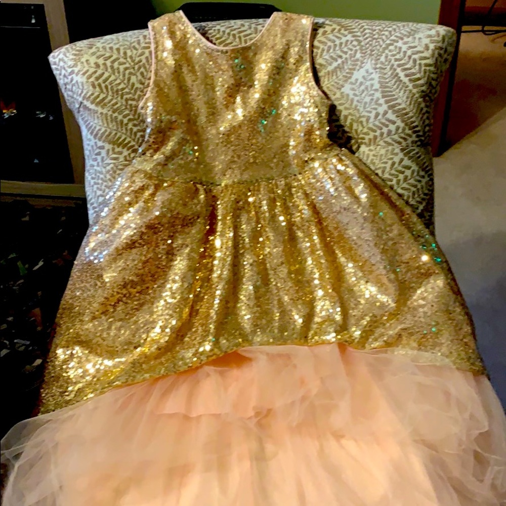 Trish and scully girls dress